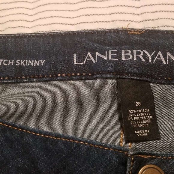 Jeans - Picture 3 of 3